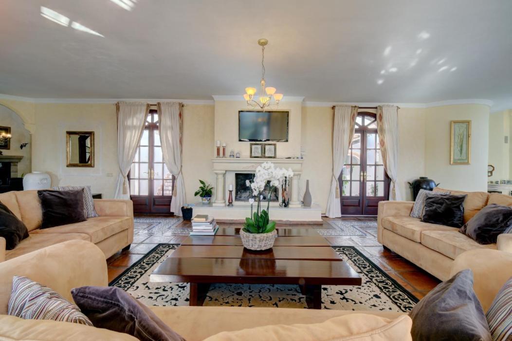 Villa Lampara En La Colina Benahavís Exteriér fotografie
